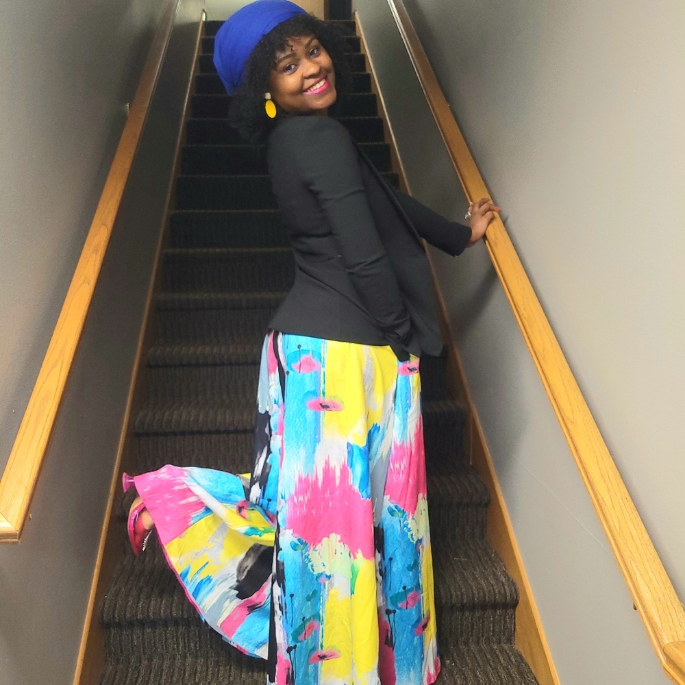 Beautiful wide leg pants. - Picture 4 of 5